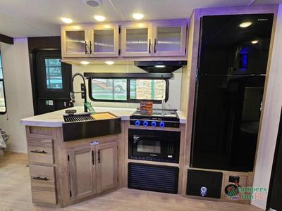 2026 Forest River RV Cherokee Grey Wolf - Photo 13