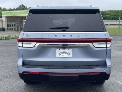 2022 Lincoln Navigator - Photo 4