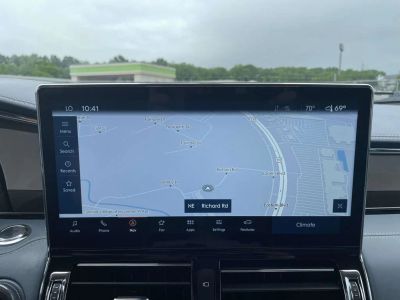 2022 Lincoln Navigator - Photo 21
