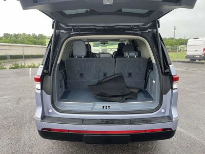 2022 Lincoln Navigator - Photo 10