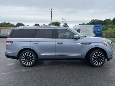 2022 Lincoln Navigator - Photo 2