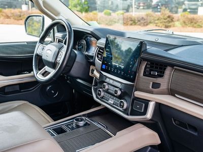 2024 Ford Expedition Max - Photo 12