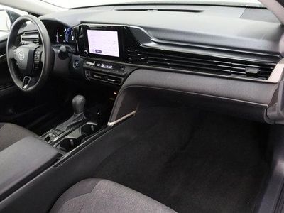2025 Toyota Camry FWD - Photo 35