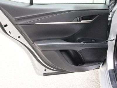 2025 Toyota Camry FWD - Photo 25