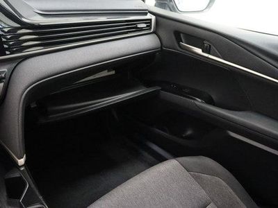 2025 Toyota Camry FWD - Photo 22