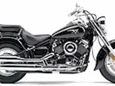2008 Yamaha V Star Classic — front three-quarter view