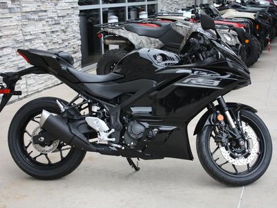 2026 Yamaha YZF-R3 - Photo 1