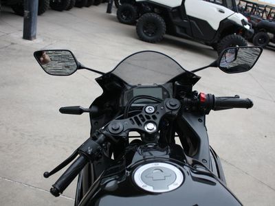 2026 Yamaha YZF-R3 - Photo 14