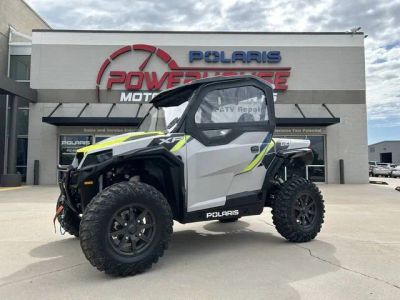 2023 Polaris® General XP 1000 Sport — front three-quarter view