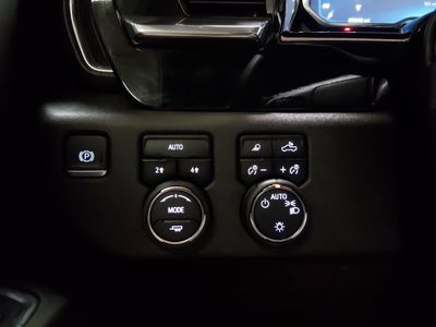 2023 Chevrolet Silverado 1500 — photo 13 view