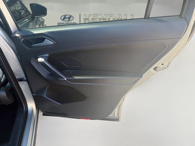 2020 Volkswagen Tiguan — photo 28 view