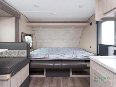 2023 Coachmen RV Catalina Summit Series 7 - Photo 21