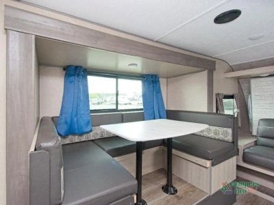 2023 Coachmen RV Catalina Summit Series 7 - Photo 15