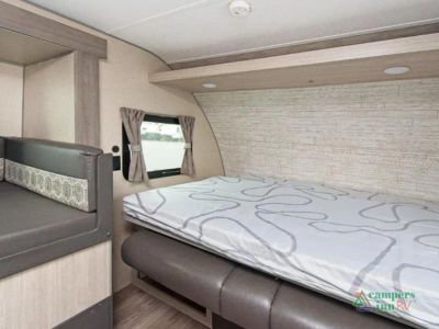 2023 Coachmen RV Catalina Summit Series 7 - Photo 23
