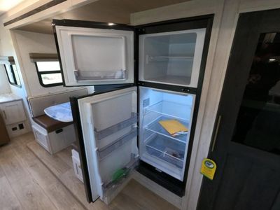 2024 Forest River RV Grand Surveyor - Photo 29