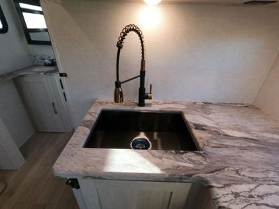 2024 Forest River RV Grand Surveyor - Photo 32