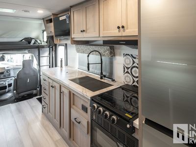 2026 Forest River Sunseeker - Photo 26