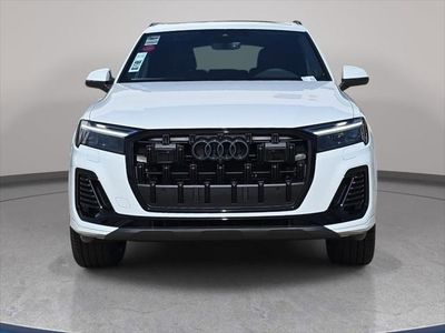 2026 Audi Q7 - Photo 2