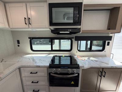 2026 Jayco Jay Flight SLX — photo 26 view