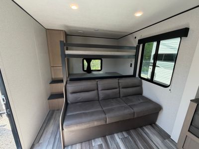 2026 Jayco Jay Flight SLX — photo 8 view