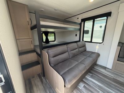 2026 Jayco Jay Flight SLX — photo 10 view