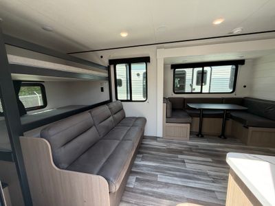 2026 Jayco Jay Flight SLX — photo 9 view
