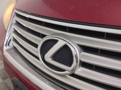 2010 Lexus ES — photo 13 view
