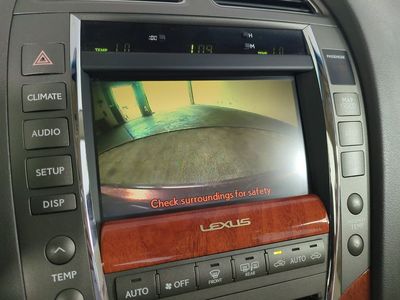 2010 Lexus ES — photo 24 view