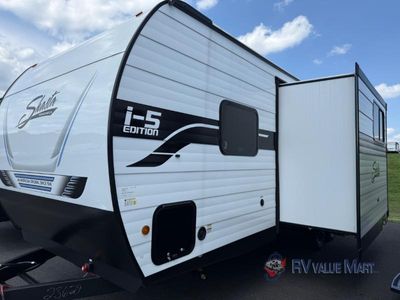 2025 Shasta RVs i-5 Edition - Photo 4