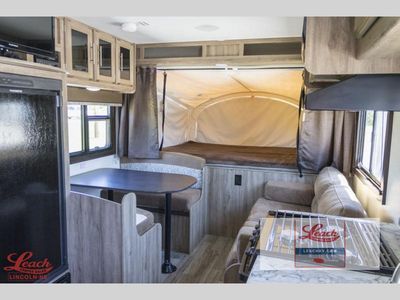 2018 Jay Feather X17Z - Photo 11