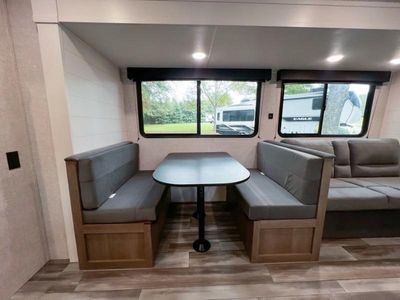 2025 Jayco Jay Flight 263BHS - Photo 6