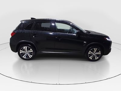 2024 Mitsubishi Outlander Sport — photo 8 view