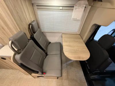 2027 Winnebago EKKO — photo 10 view