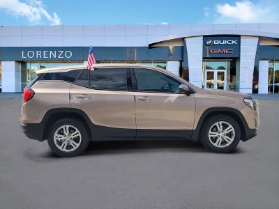 2018 GMC Terrain — interior view