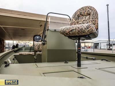 2026 Lowe Roughneck Center Console - Photo 12