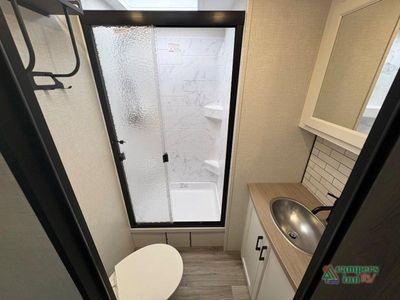 2026 Venture RV SportTrek Touring Edition — photo 29 view