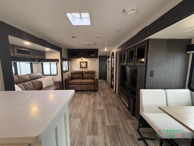 2026 Venture RV SportTrek Touring Edition — photo 13 view
