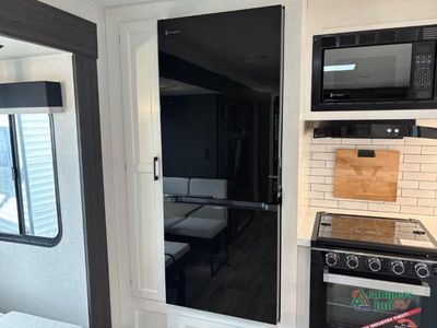 2026 Venture RV SportTrek Touring Edition — photo 21 view