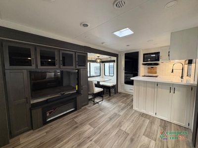 2026 Venture RV SportTrek Touring Edition — photo 10 view