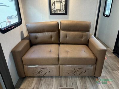 2026 Venture RV SportTrek Touring Edition — photo 17 view