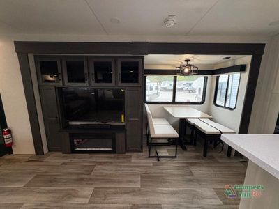 2026 Venture RV SportTrek Touring Edition — photo 11 view