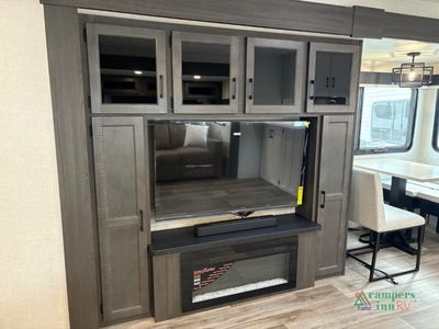 2026 Venture RV SportTrek Touring Edition — photo 18 view