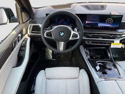 2026 BMW X5 — photo 16 view
