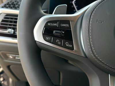 2026 BMW X5 — photo 37 view