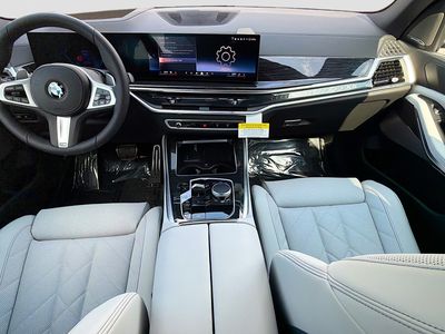 2026 BMW X5 — photo 15 view