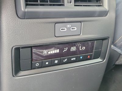 2026 Mazda CX-90 - Photo 14