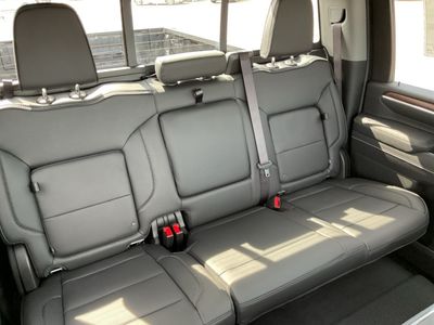 2026 GMC Sierra 3500HD — photo 14 view