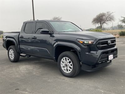 2026 Toyota Tacoma - Photo 3
