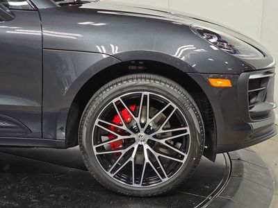 2026 Porsche Macan - Photo 11