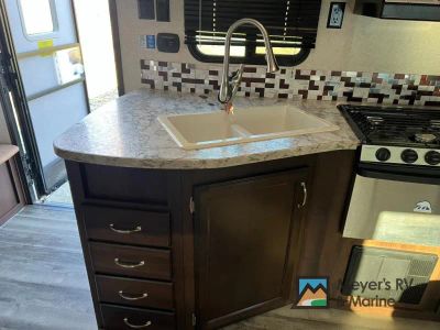 2017 Jayco Jay Flight - Photo 10